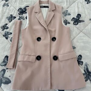 Zara Women's Pink Double-Breasted Vest